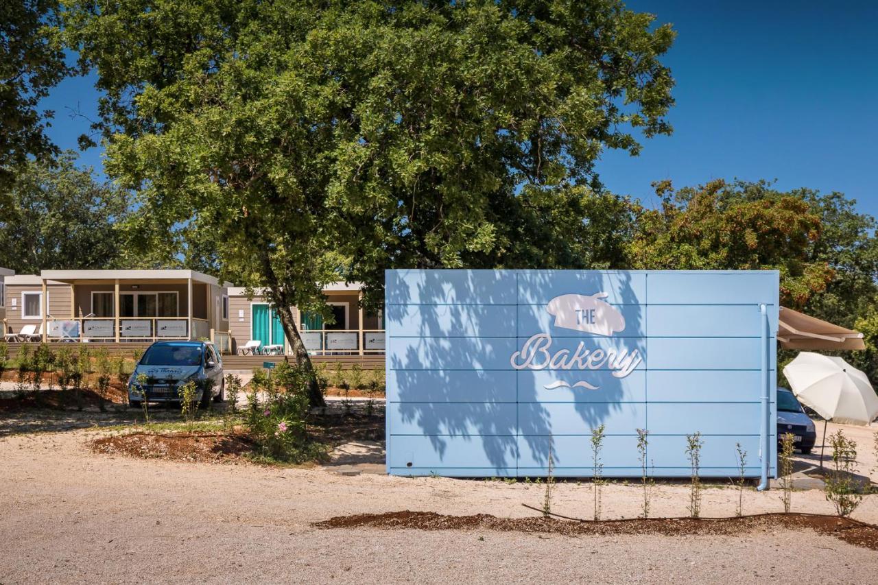Mobile Homes - Lanterna Premium Camping Resort Tar-Vabriga Bagian luar foto