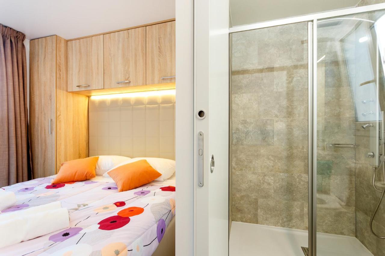 Mobile Homes - Lanterna Premium Camping Resort Tar-Vabriga Bagian luar foto