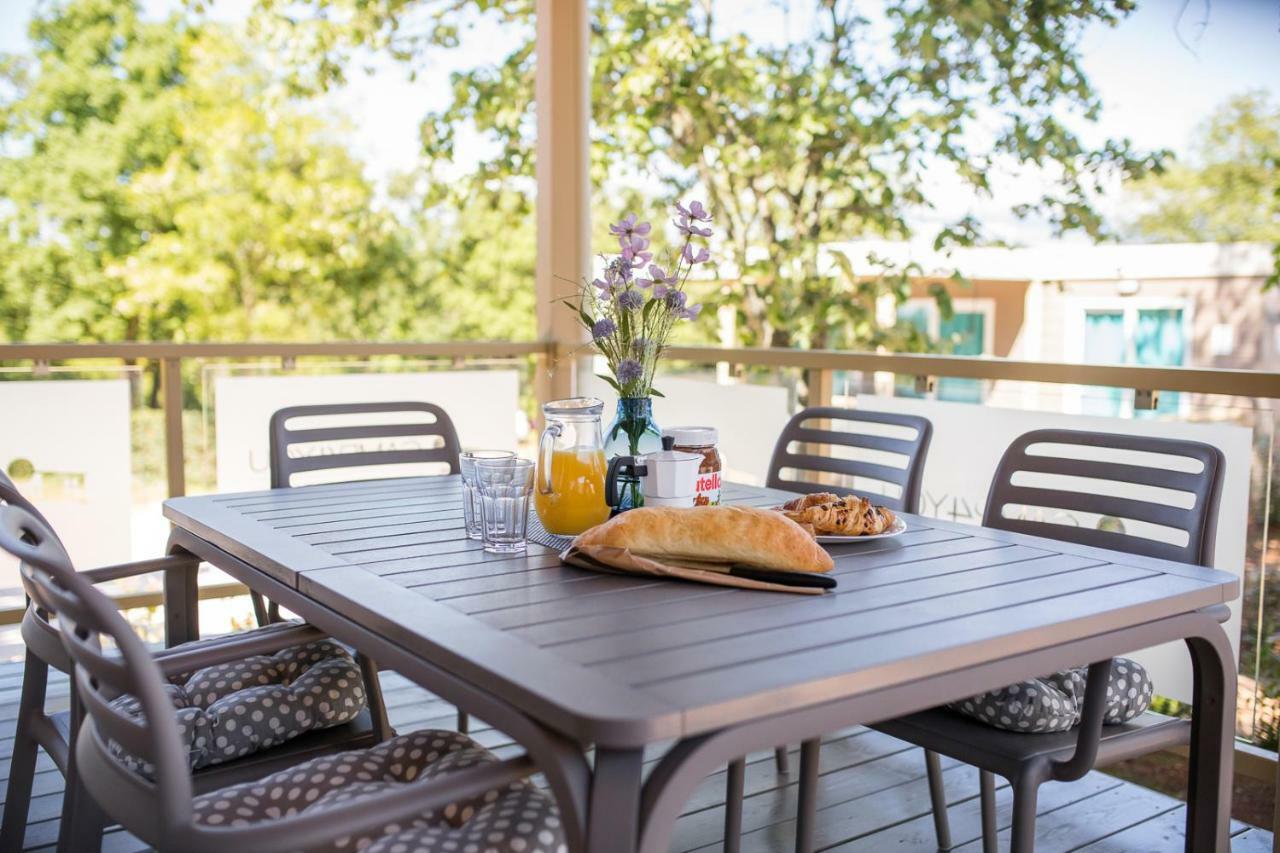 Mobile Homes - Lanterna Premium Camping Resort Tar-Vabriga Bagian luar foto