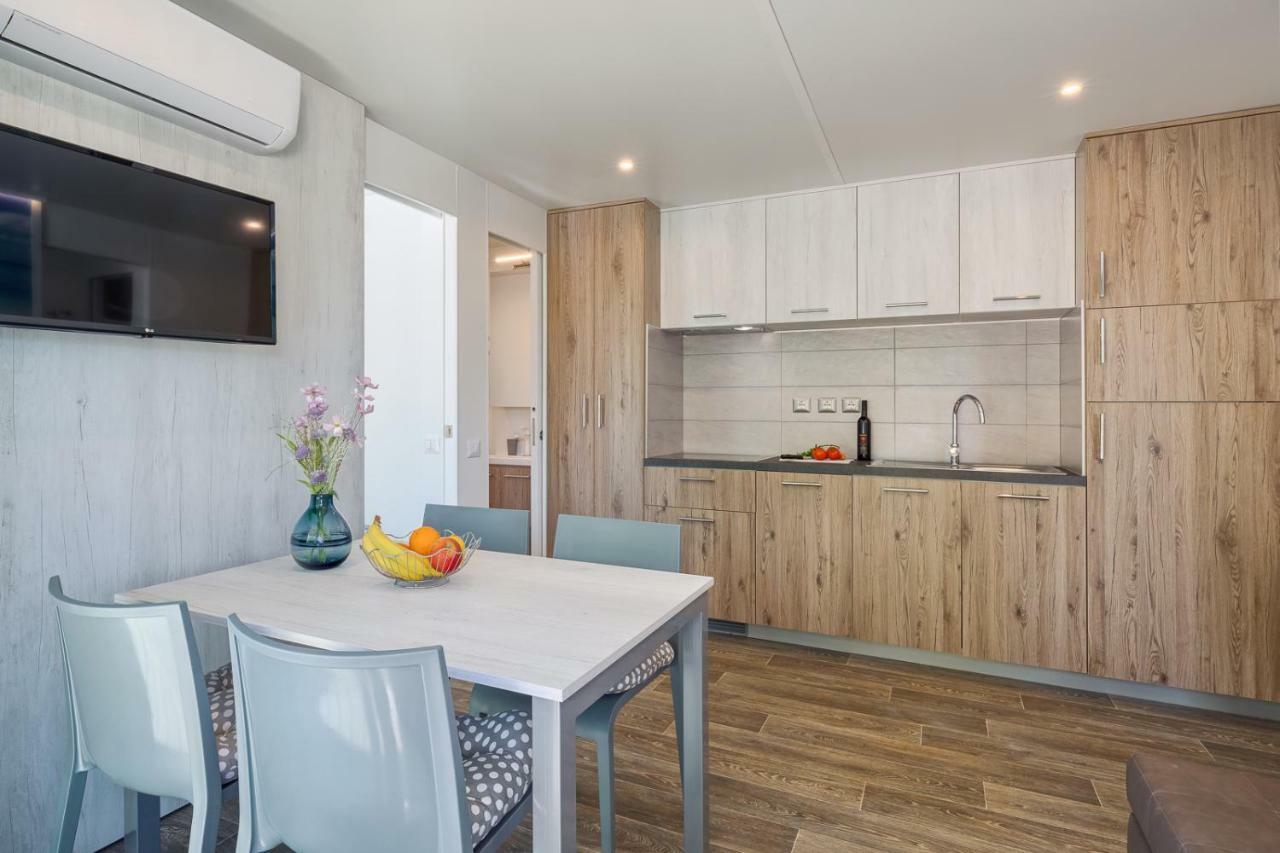 Mobile Homes - Lanterna Premium Camping Resort Tar-Vabriga Bagian luar foto