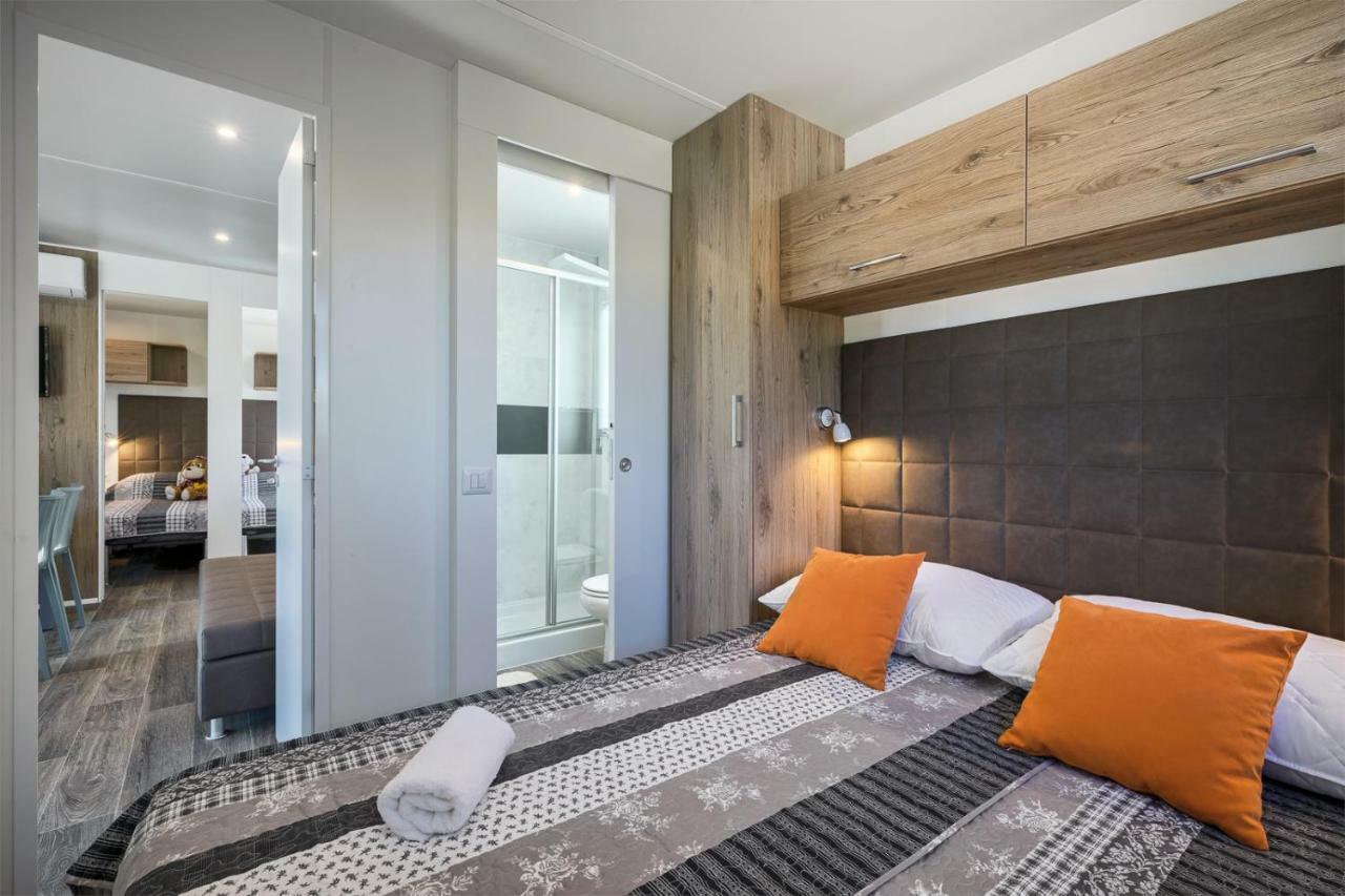 Mobile Homes - Lanterna Premium Camping Resort Tar-Vabriga Bagian luar foto