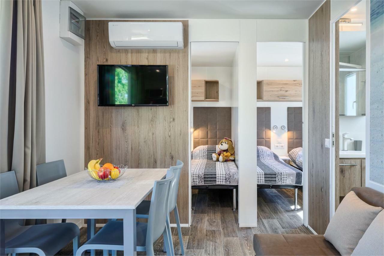 Mobile Homes - Lanterna Premium Camping Resort Tar-Vabriga Bagian luar foto